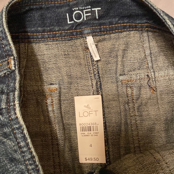 LOFT Denim Skirt - Picture 4 of 4